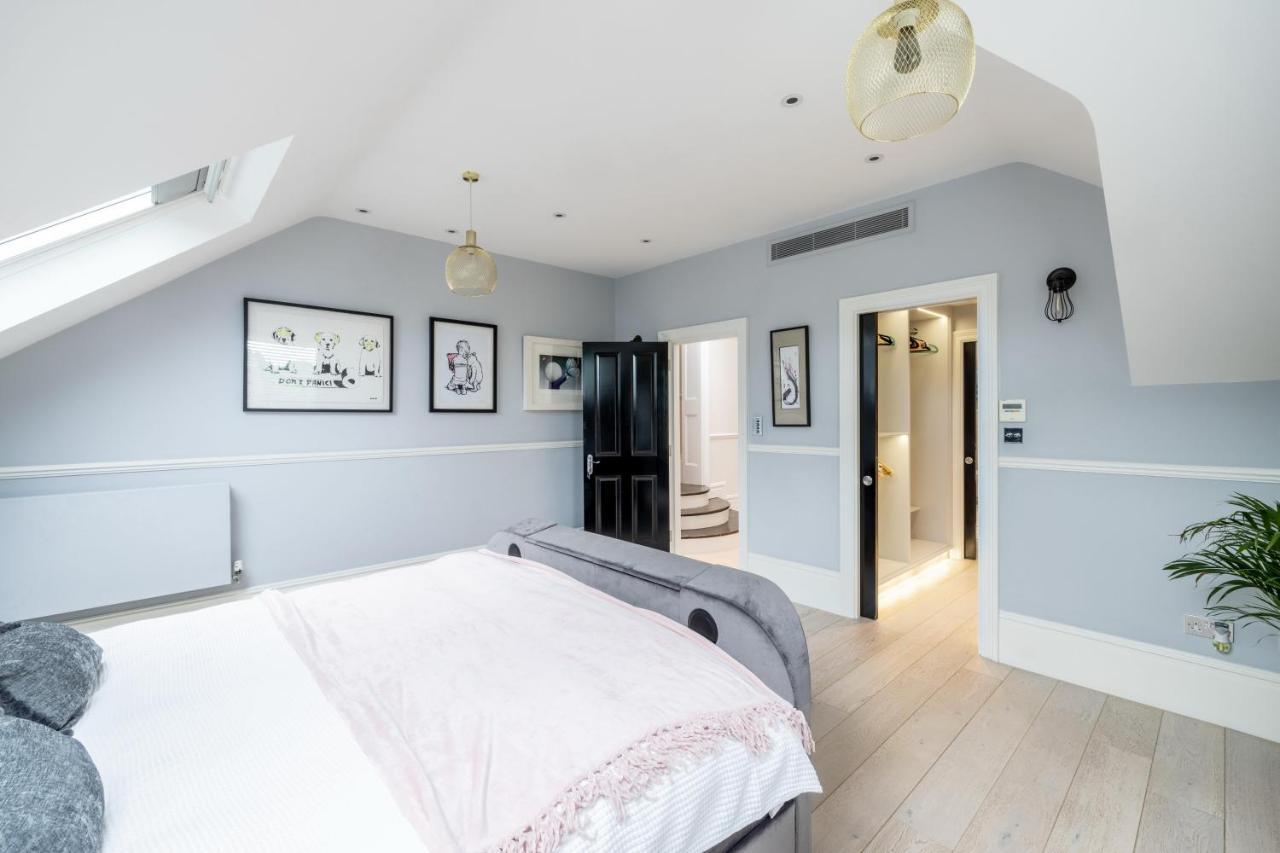 Villa Dream House London With Gym, Cinema And Housekeeper Stadtteil Stadtteil Ealing Exterior foto