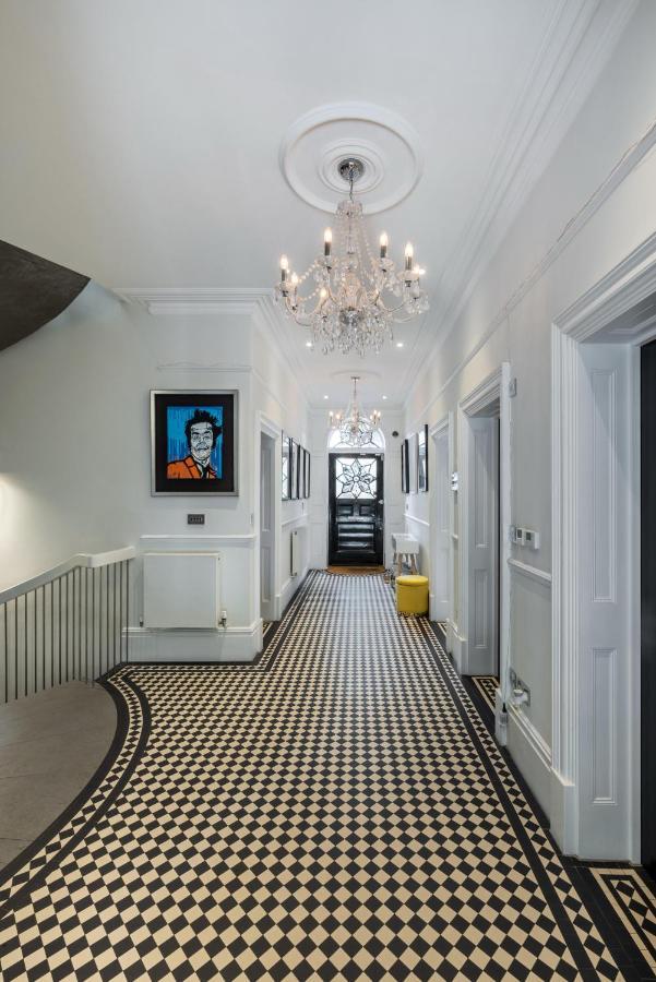 Villa Dream House London With Gym, Cinema And Housekeeper Stadtteil Stadtteil Ealing Exterior foto