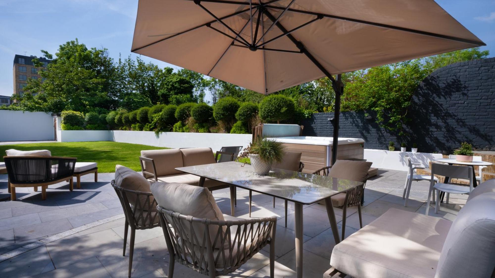 Villa Dream House London With Gym, Cinema And Housekeeper Stadtteil Stadtteil Ealing Exterior foto
